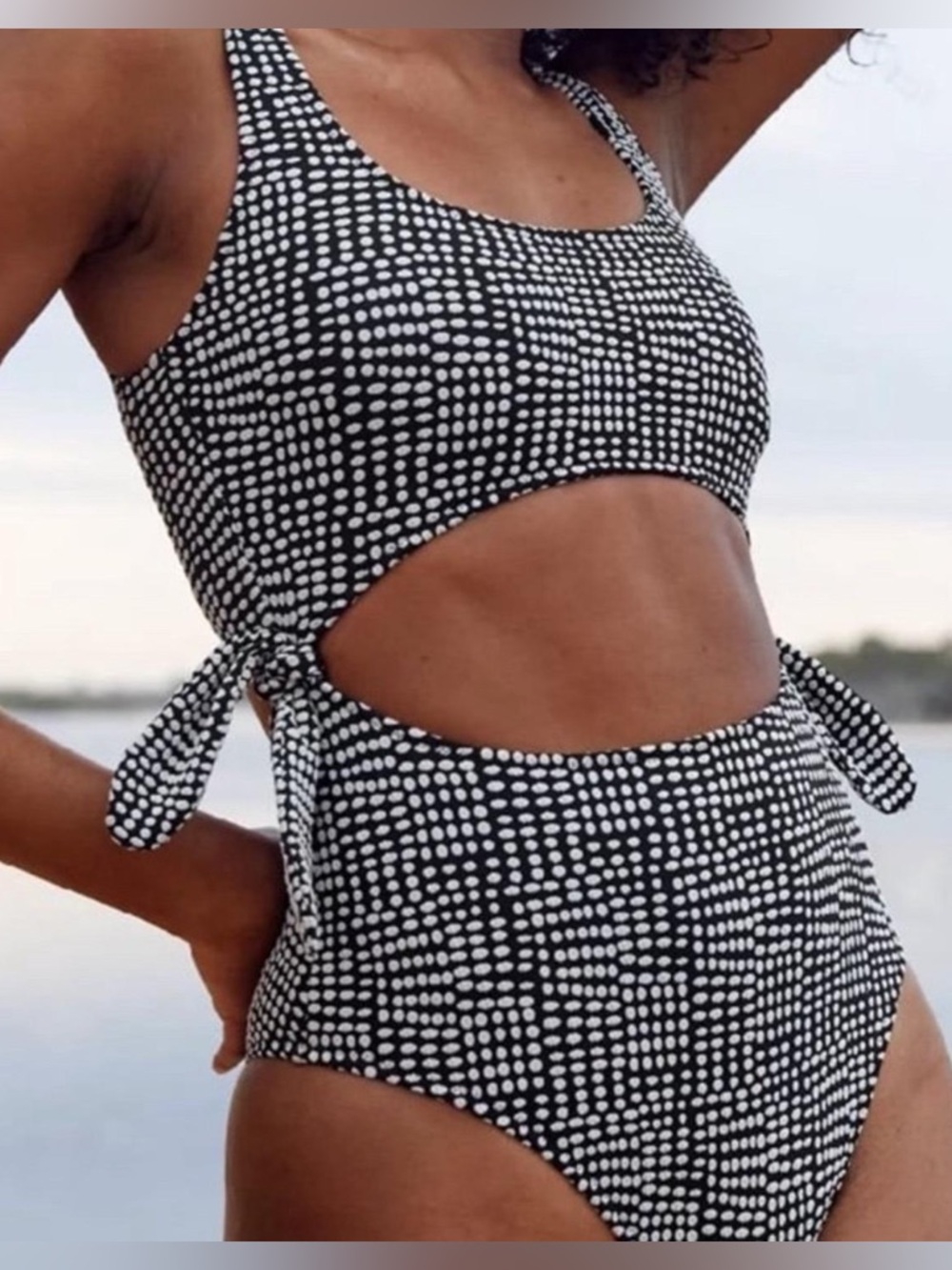 Aerie One Piece Swimsuit. Medium.